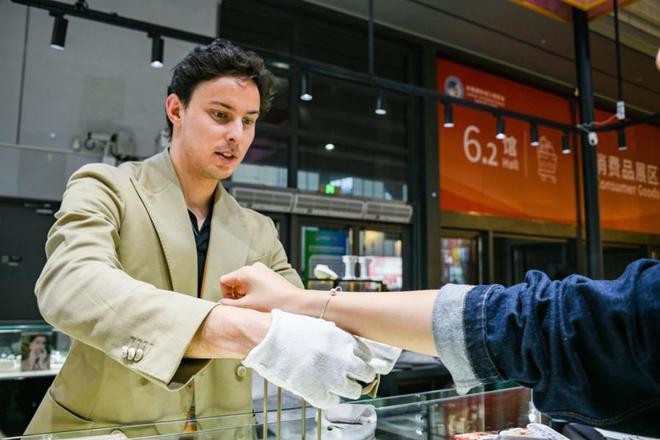 都来中国消费者有眼光AG真人国际游戏年年